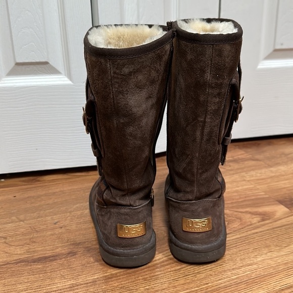 Ugg retro tall with pocket boots size 7 - Picture 4 of 7